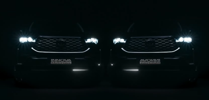 2025 Innova Hycross